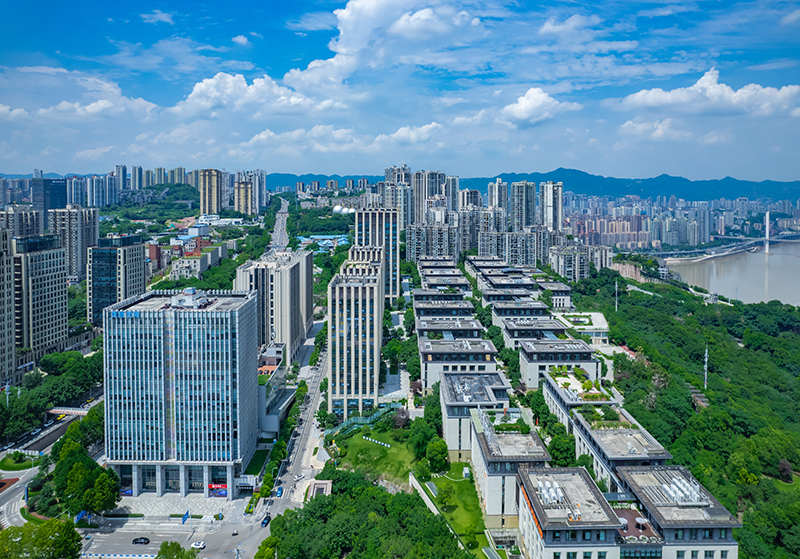 2023年8月4日，重慶，區(qū)塊鏈數(shù)字經(jīng)濟(jì)產(chǎn)業(yè)園。